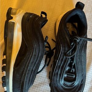 Nike Black Women's Sneakers